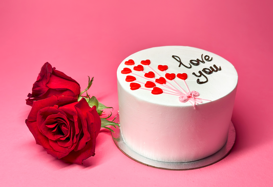 Valentine's day cake with flowers